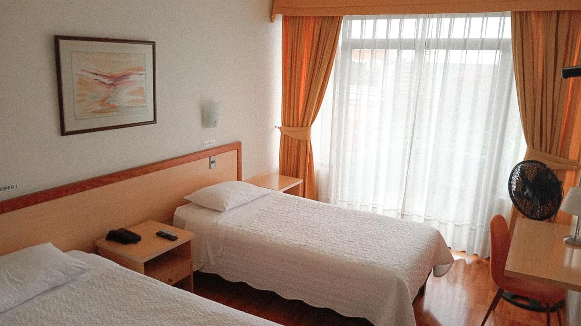 Arenas Blancas Hotel Iquique Extérieur photo