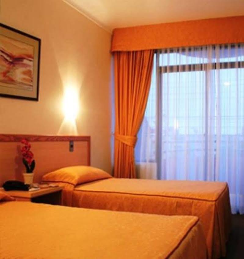 Arenas Blancas Hotel Iquique Extérieur photo